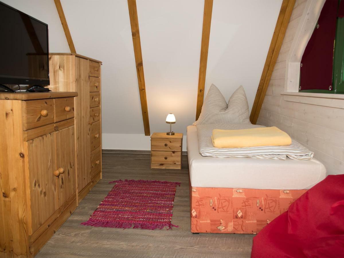 Ferienhaus F.Winkler Neukalen Luaran gambar